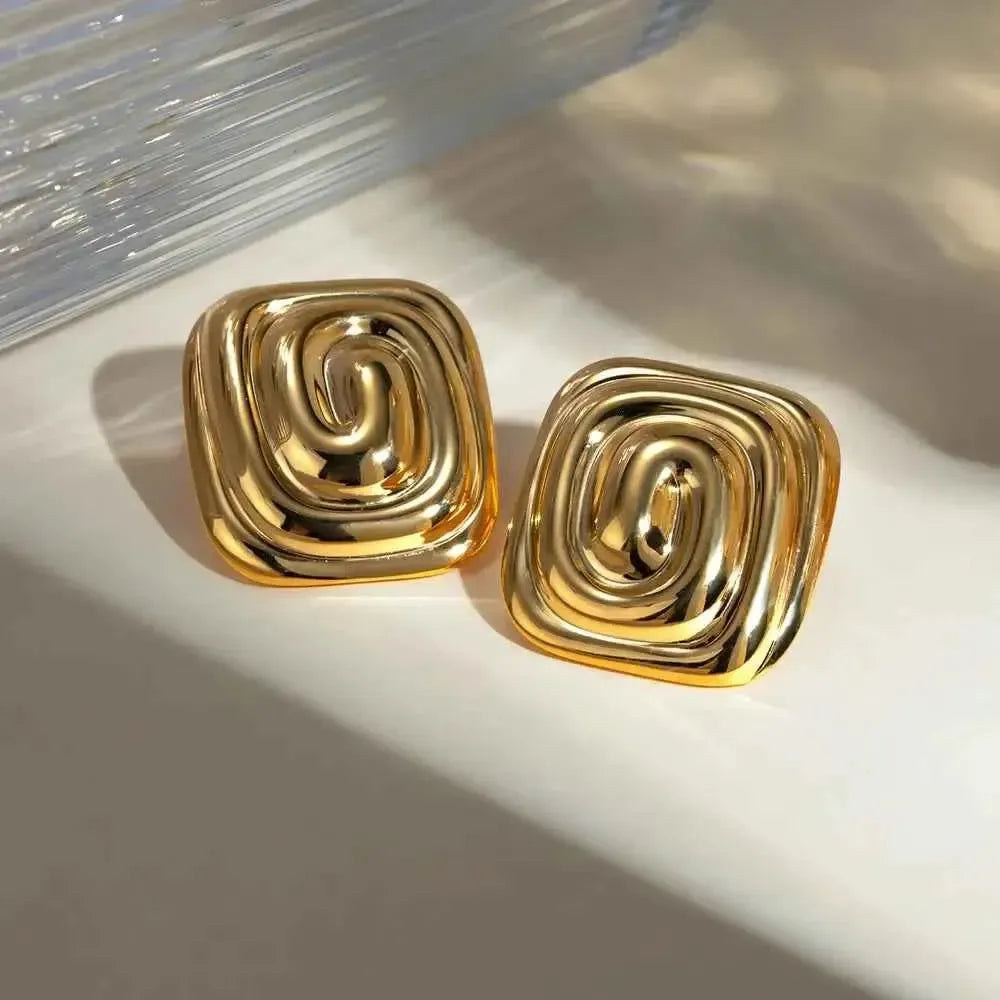 Classic Everyday Steel Studs