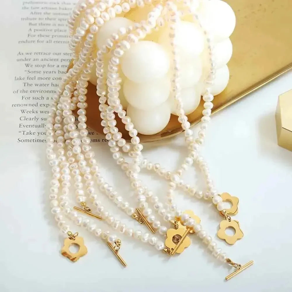 Elegant Flower Pearl Titanium Steel Necklace