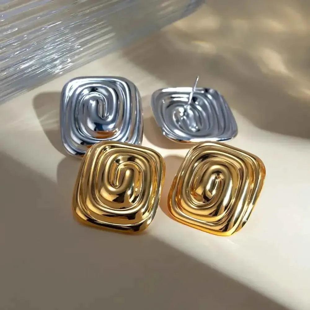 Classic Everyday Steel Studs