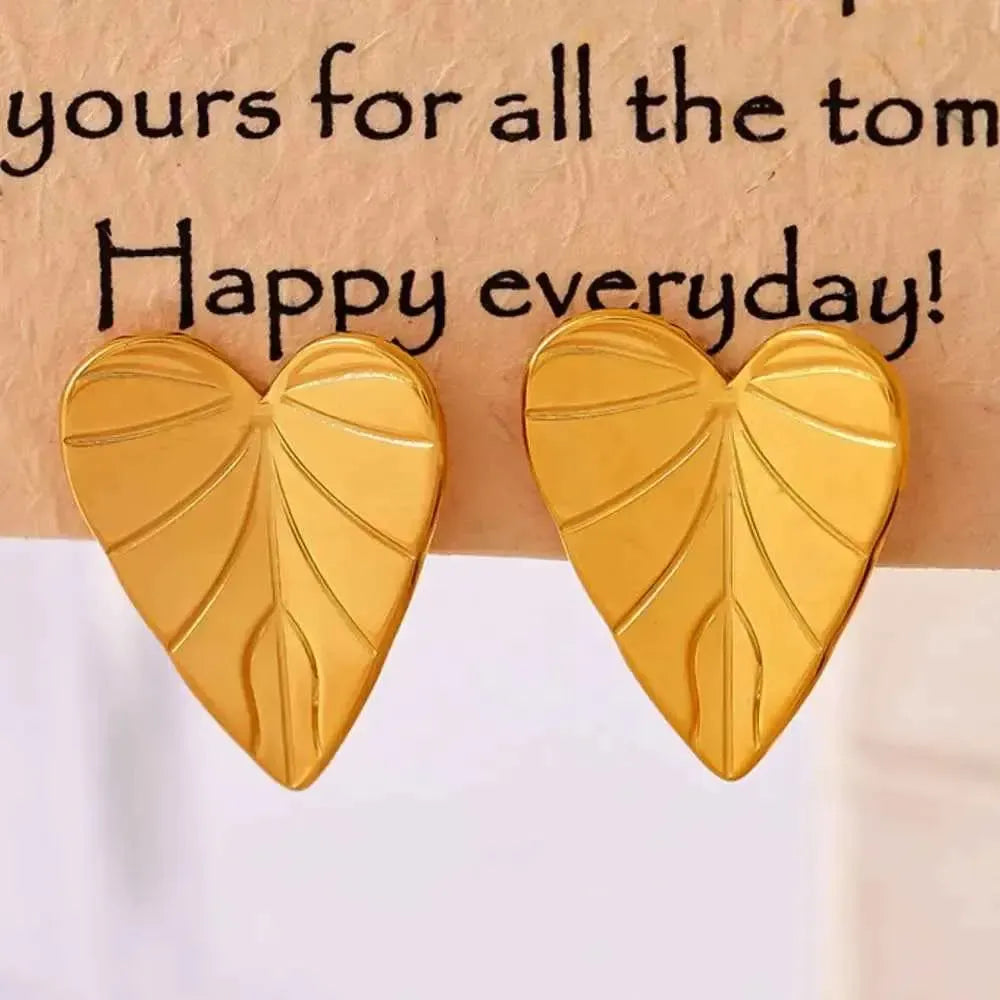 Nature-Inspired Stainless Stud Earring