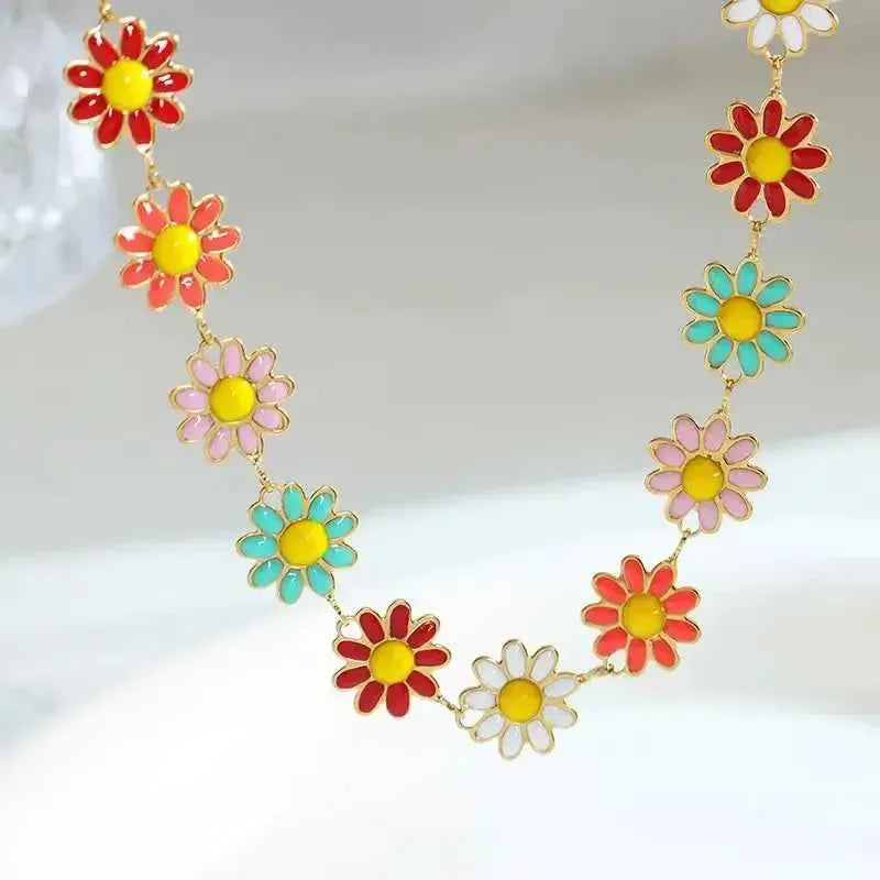 Elegant Oil‑Drip Flower Bracelet