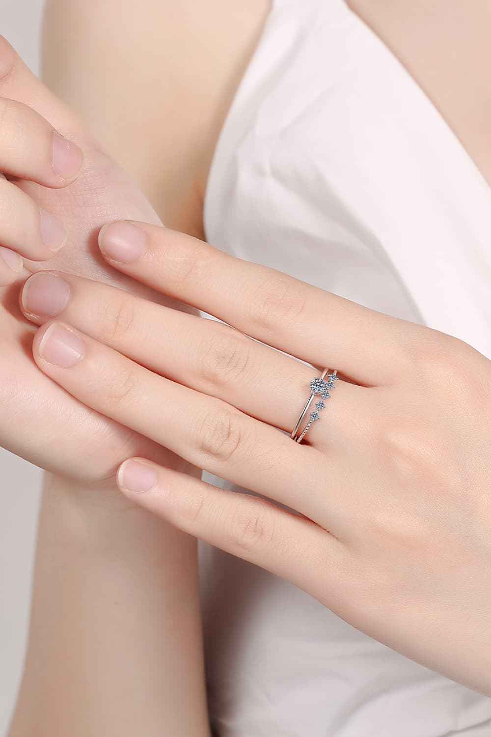 Brilliant Two-Ring Bridal Jewelry