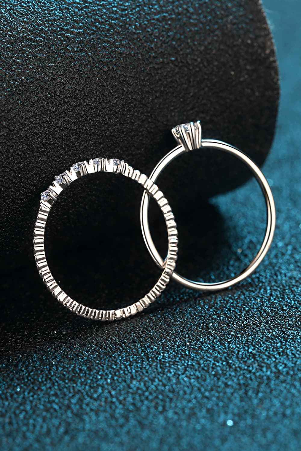 Brilliant Two-Ring Bridal Jewelry