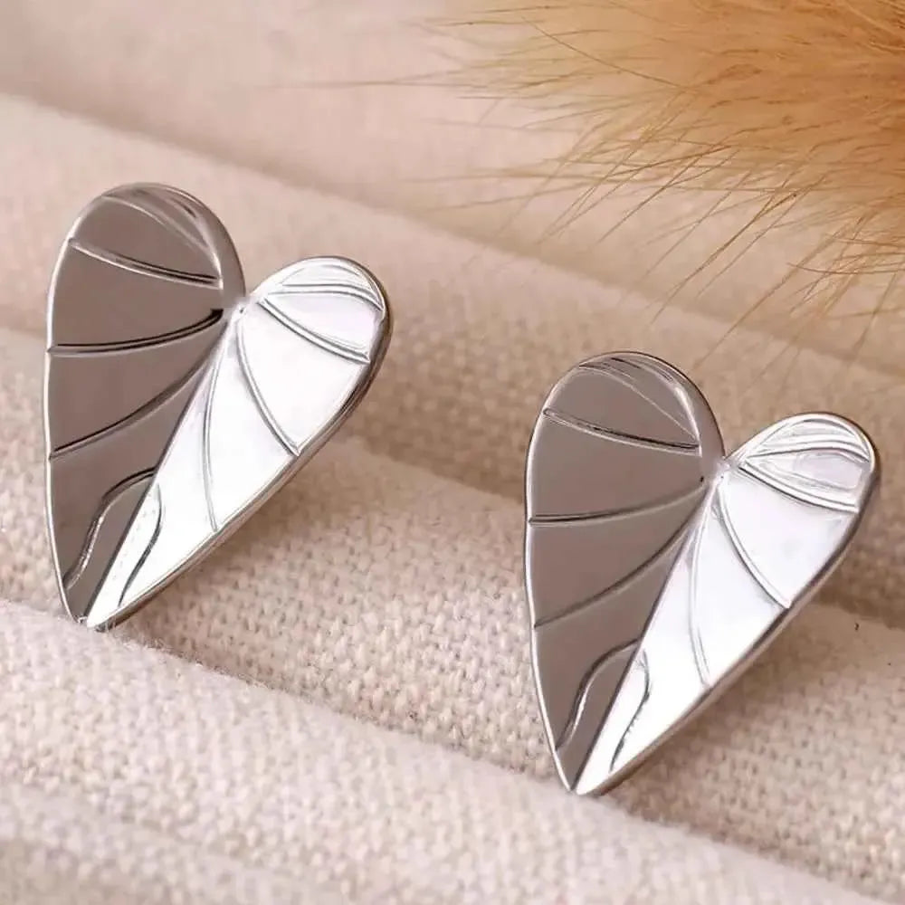 Nature-Inspired Stainless Stud Earring