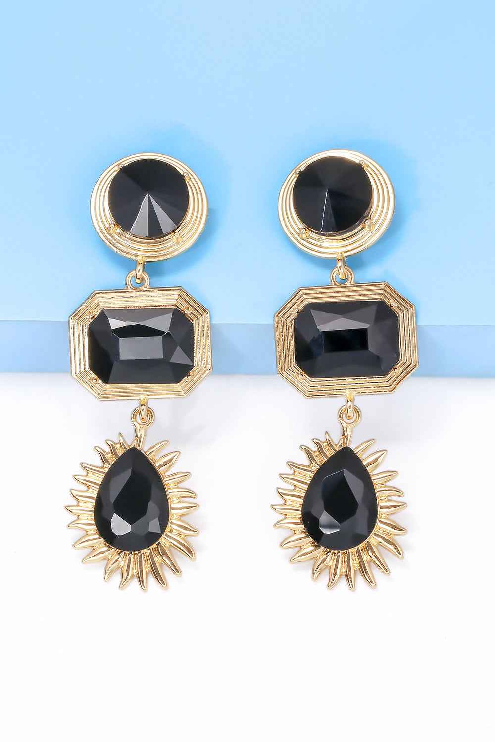 Frame Your Look in Style