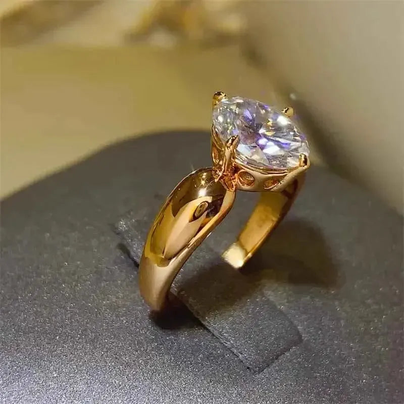 2 Carat Moissanite Ring – Elegant Sterling Silver