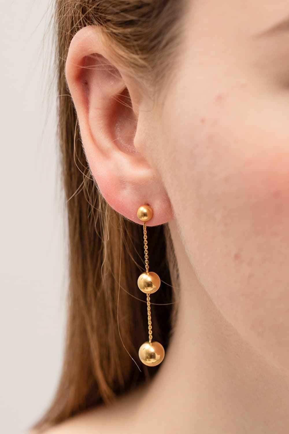 Urban Edge Meets Minimalist Shine