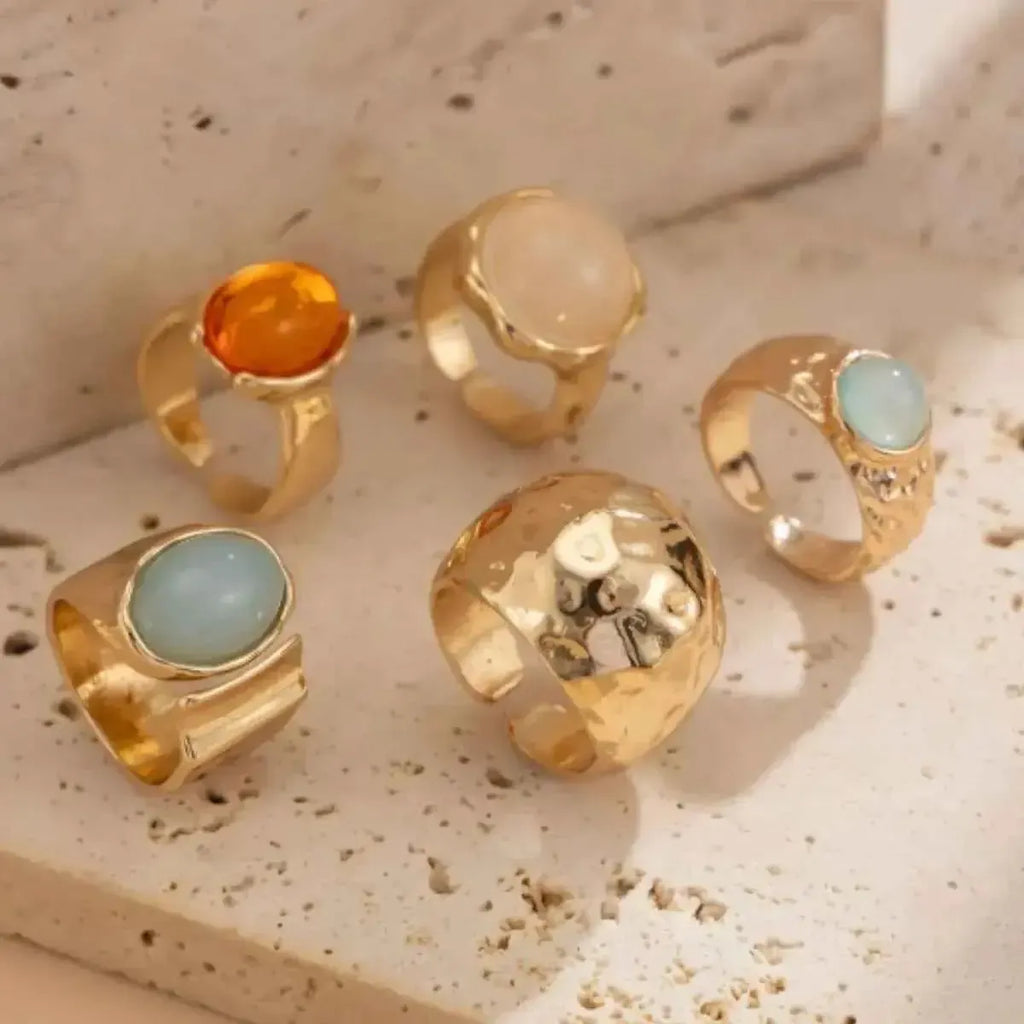 Golden Stacks – 5 Rings, Endless Styles