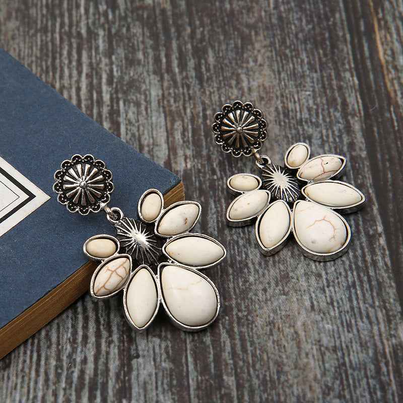 Floral Vibes with a Boho Twist