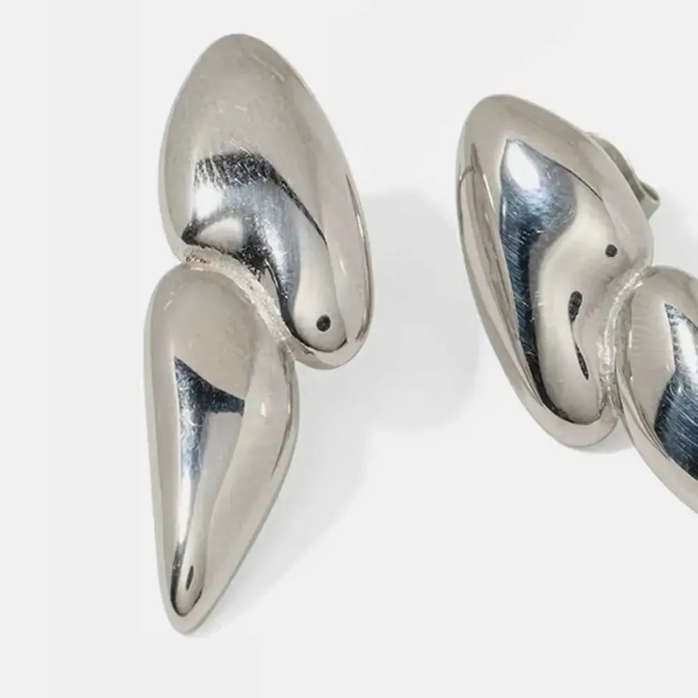 Statement-Making Geometric Studs