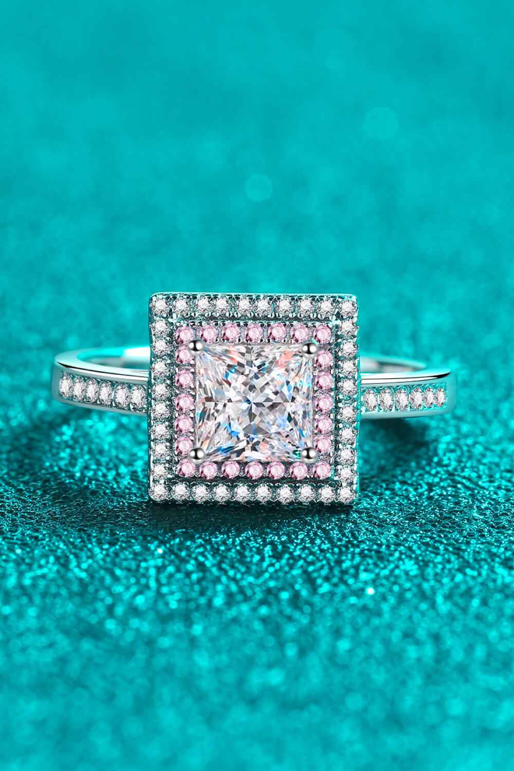 Stay Elegant Moissanite Silver Ring