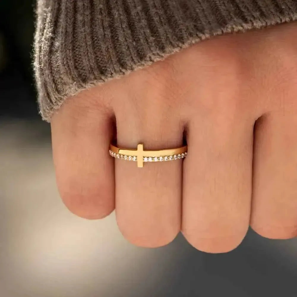 Faith Cross Ring – 925 Silver Jewelry