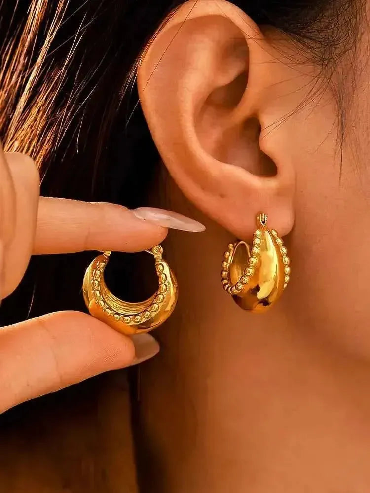 18K Gold Mini Hoop Earrings