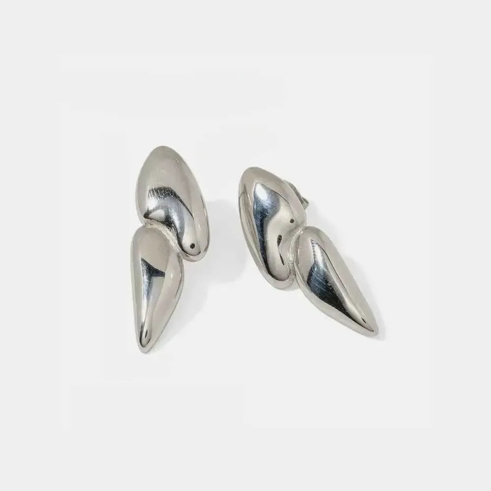 Statement-Making Geometric Studs
