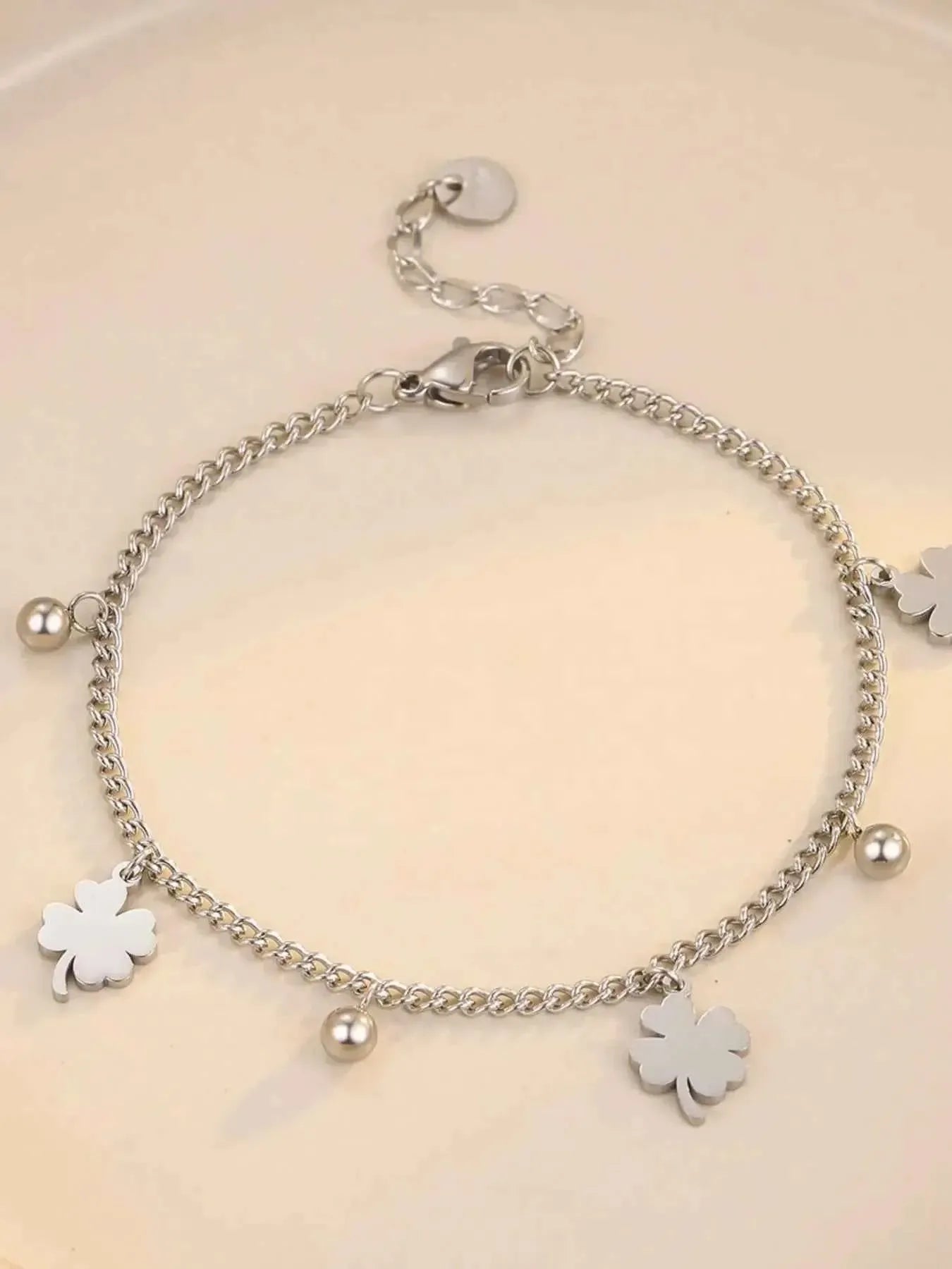 Gold Four‑Leaf Clover Bracelet