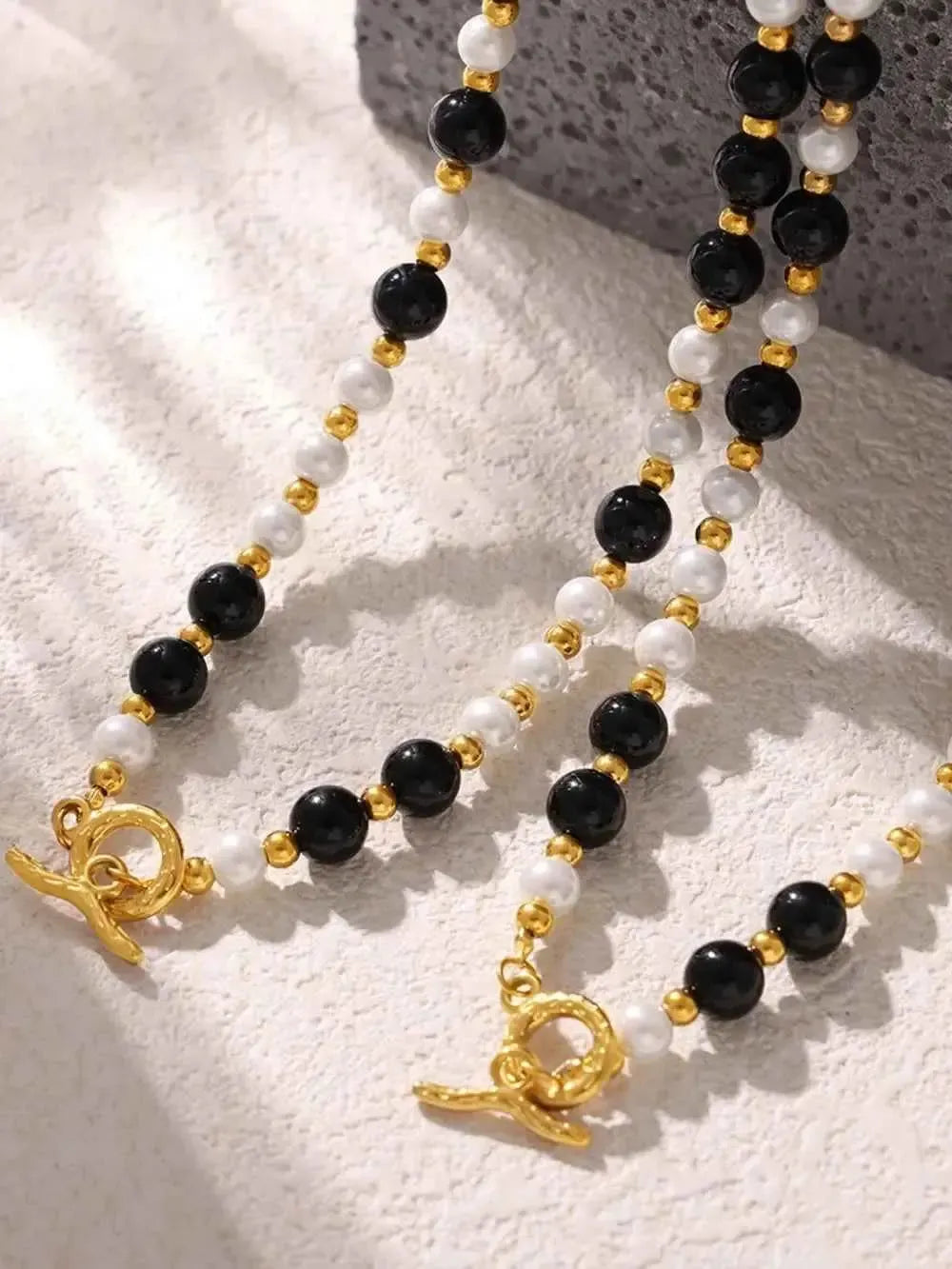 Agate Shell Bead Statement Necklace