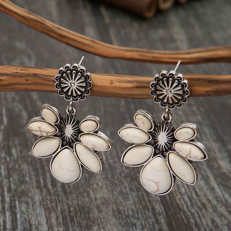 Floral Vibes with a Boho Twist