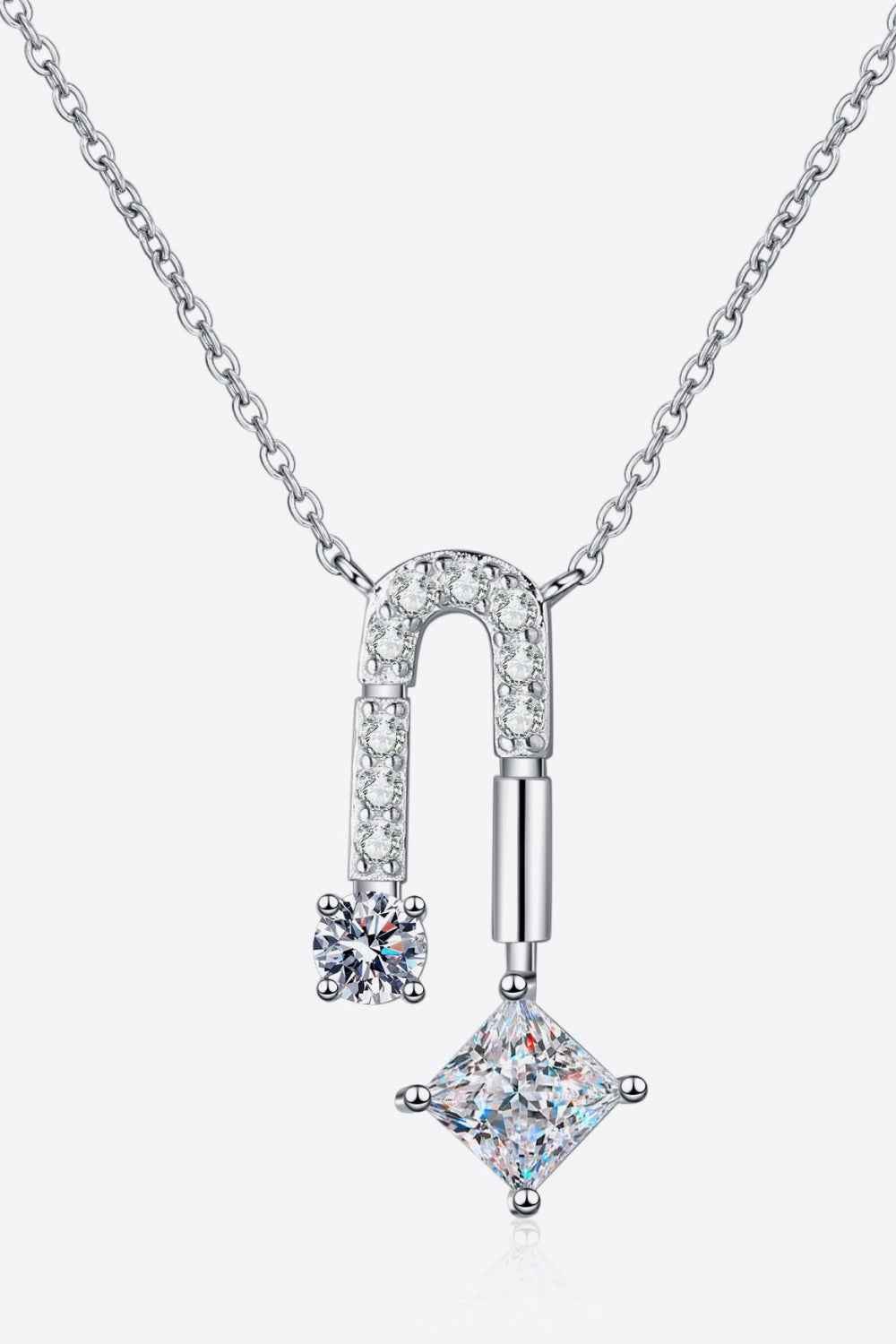Sparkling 1.3 Ct Moissanite Pendant