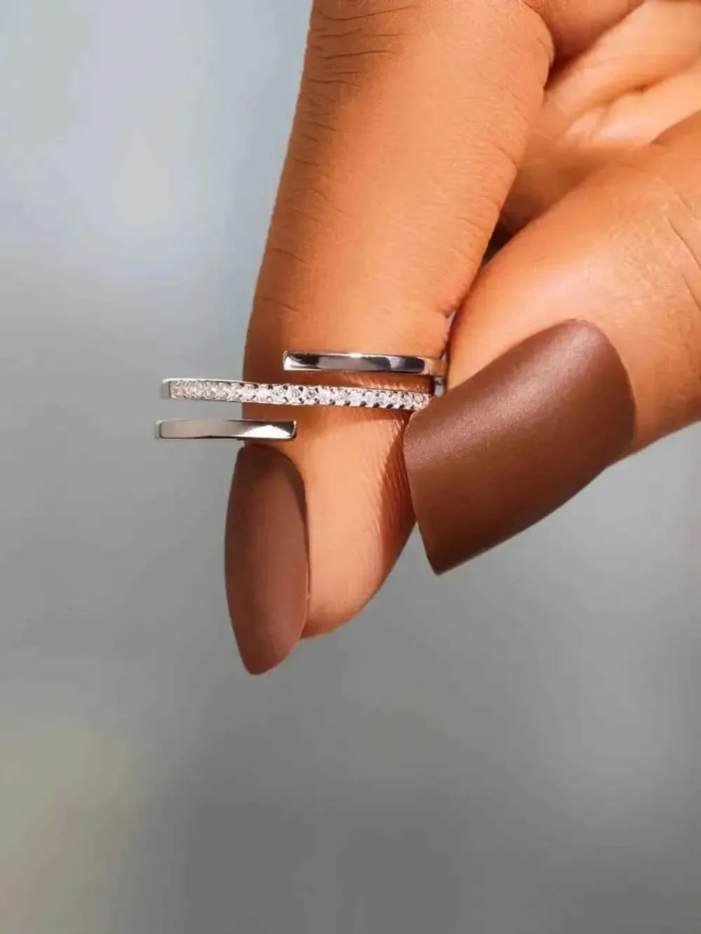 925 Silver Zircon Ring – Elegant & Dainty