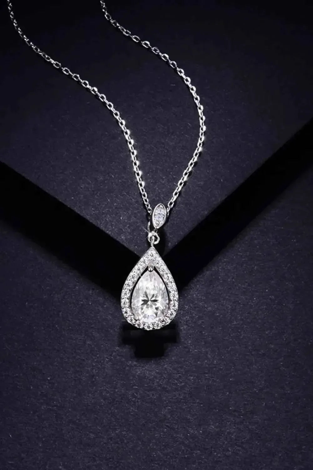 1.5 Ct Moissanite Teardrop Necklace
