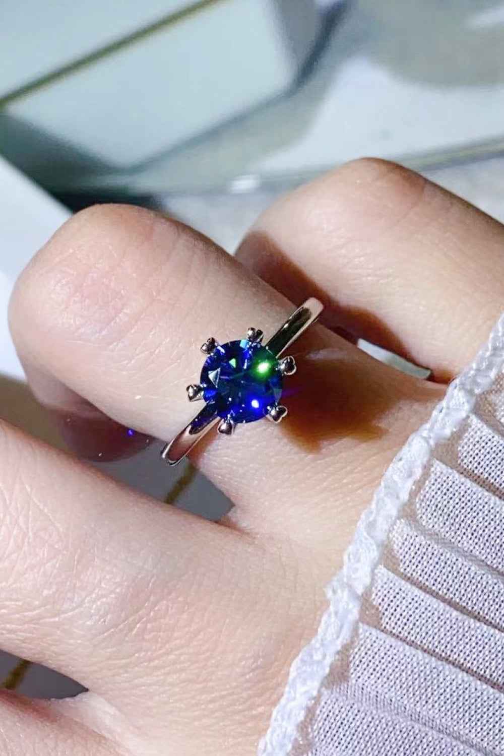 Elegant 1 Carat Solitaire Jewelry