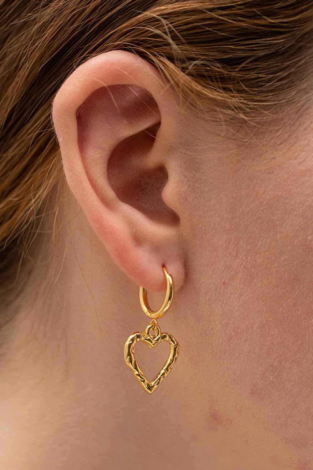 Heartfelt Drops, Timeless Look