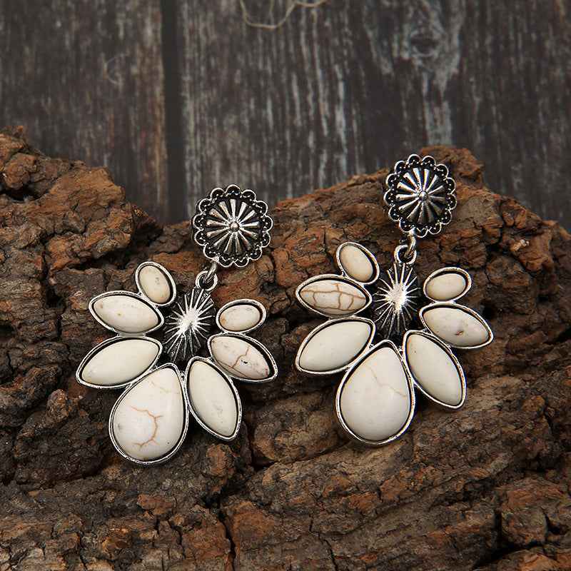 Floral Vibes with a Boho Twist