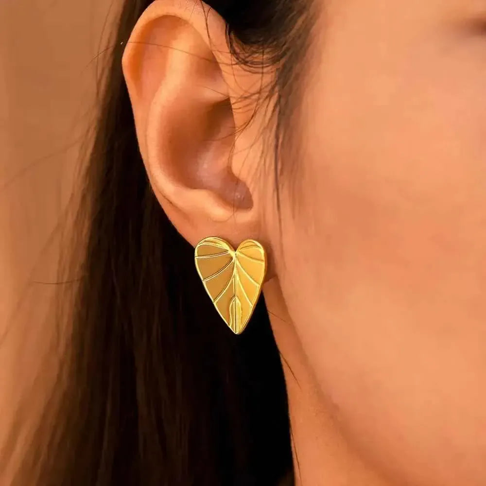 Nature-Inspired Stainless Stud Earring