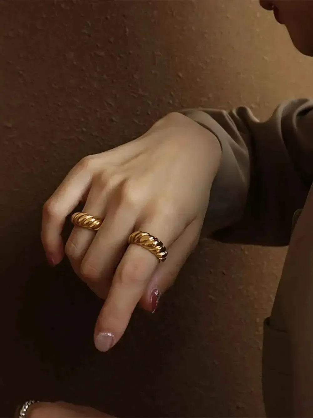Titanium Steel Ring – Modern Ribbed Design