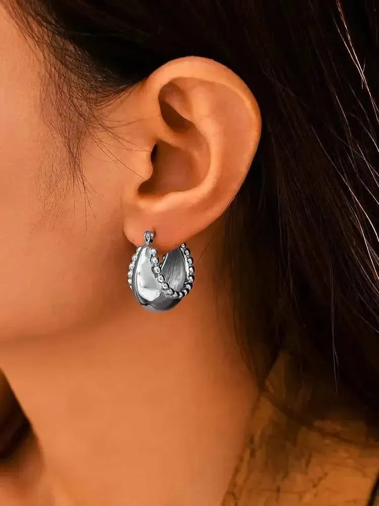 18K Gold Mini Hoop Earrings