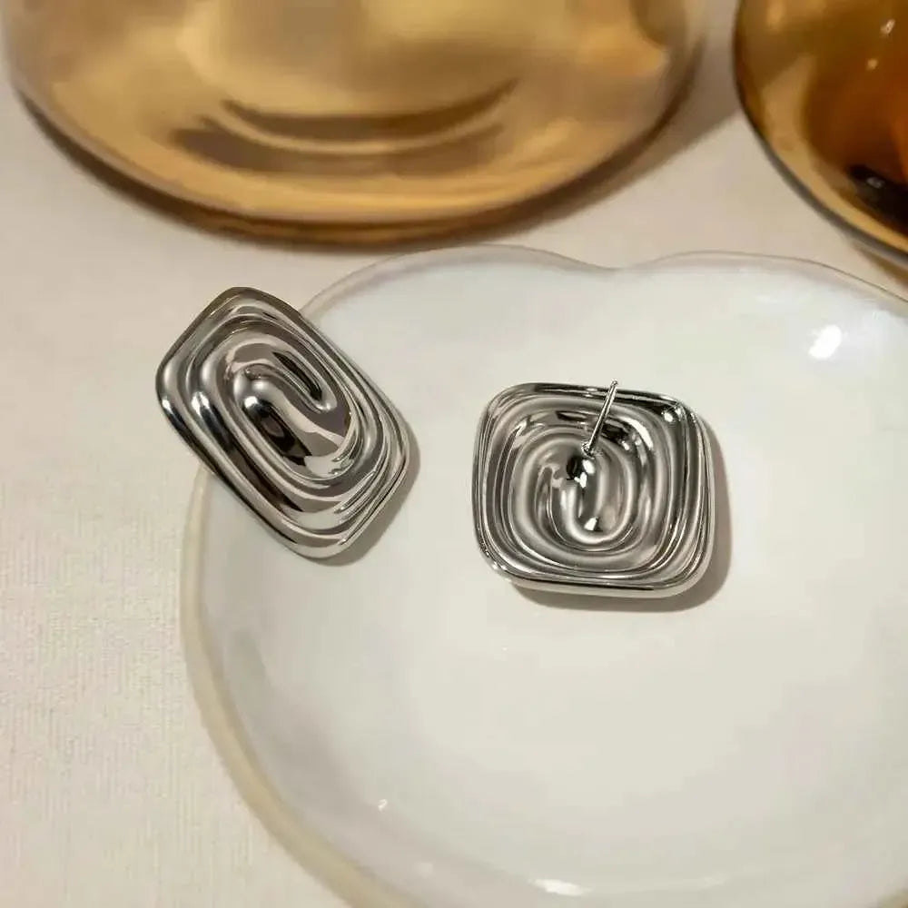 Classic Everyday Steel Studs