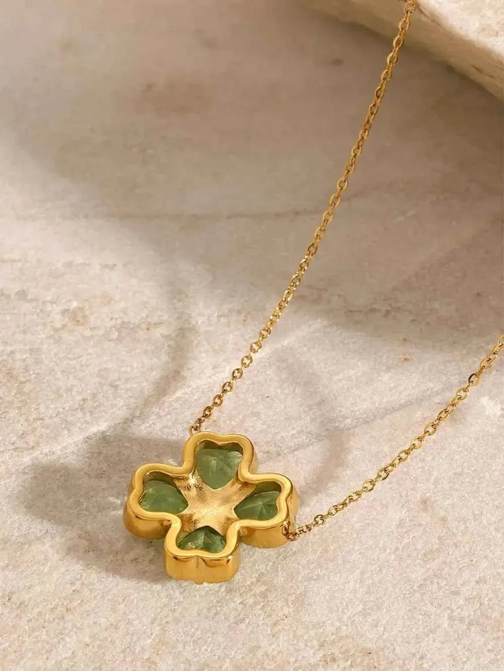 Lucky Clover Zircon Pendant Necklace