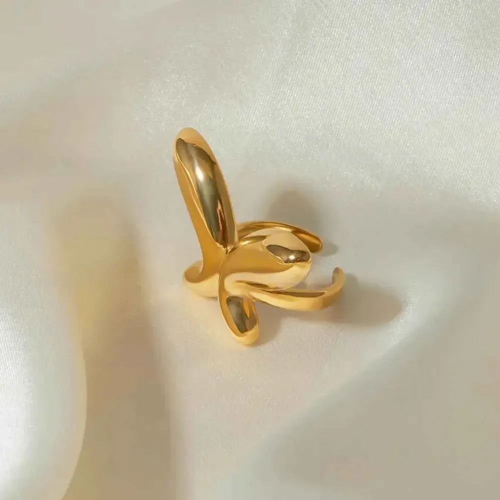 Elegant Butterfly Ring – Gold Jewelry