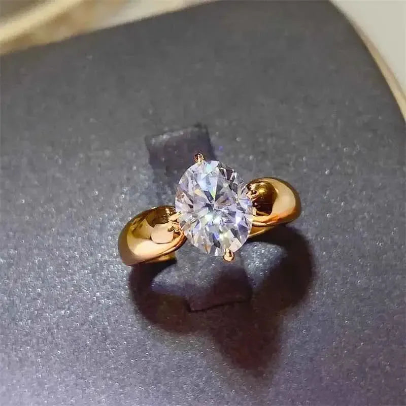 2 Carat Moissanite Ring – Elegant Sterling Silver