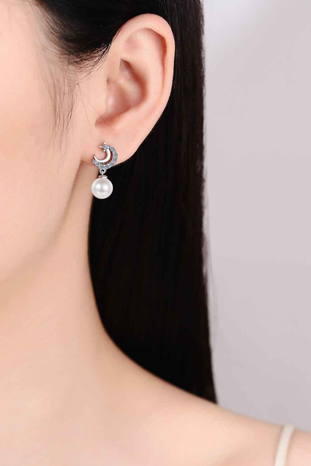 Sophisticated Sparkle in Every Drop
