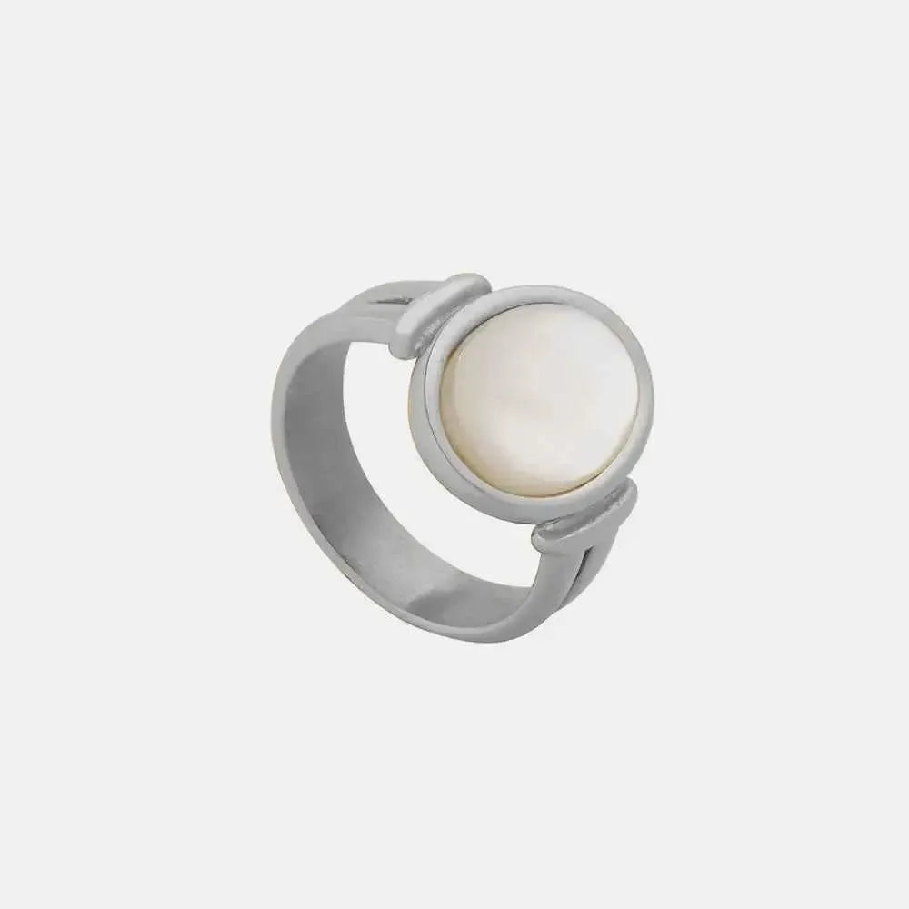 White Shell Ring – Titanium Steel Elegance