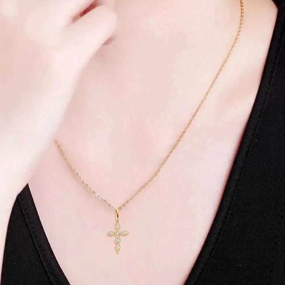 Sterling Silver Moissanite Cross Pendant