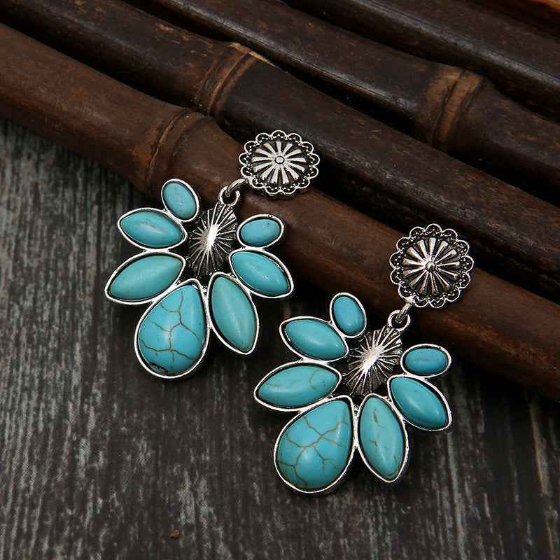 Floral Vibes with a Boho Twist