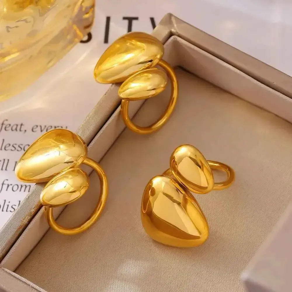 Gold Bypass Ring – Modern Irregular Design