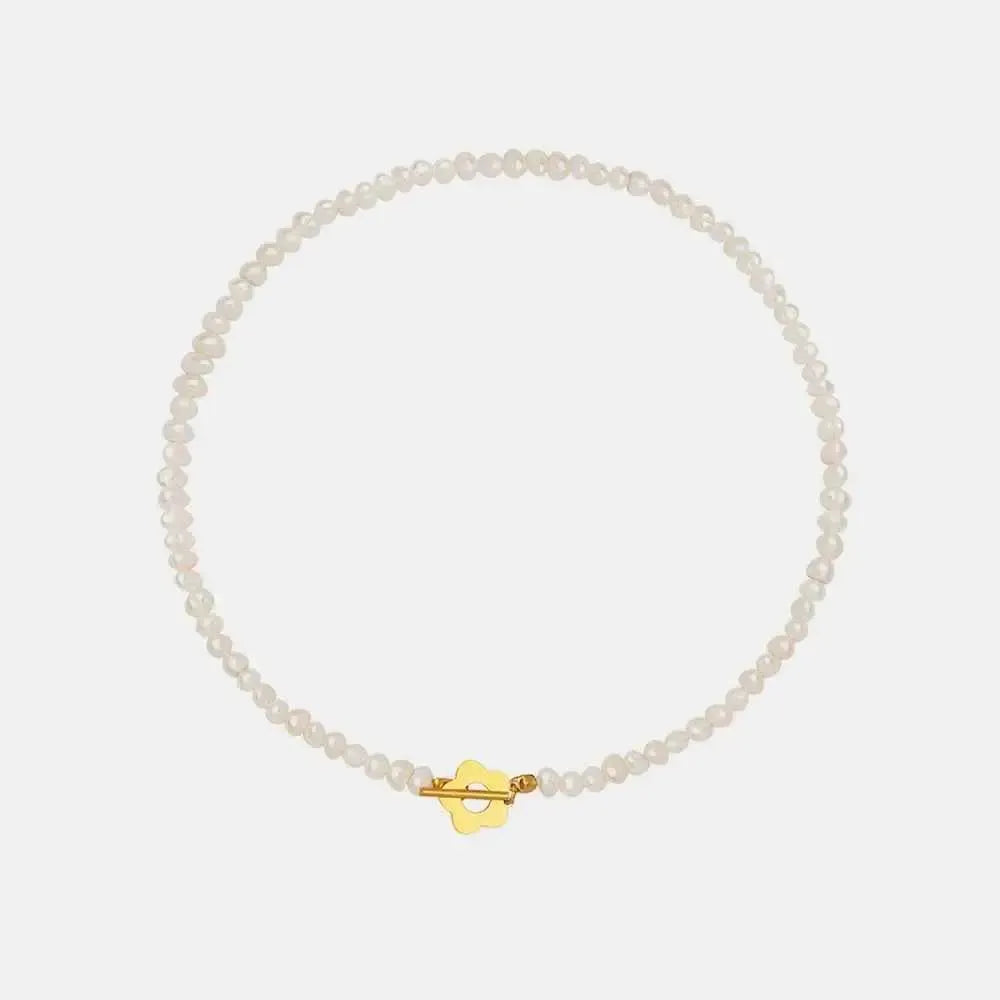 Elegant Flower Pearl Titanium Steel Necklace