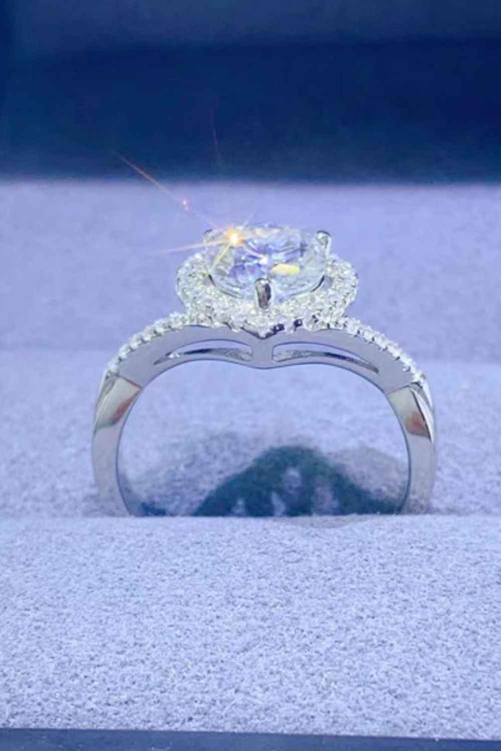 Romantic Moissanite Heart Ring