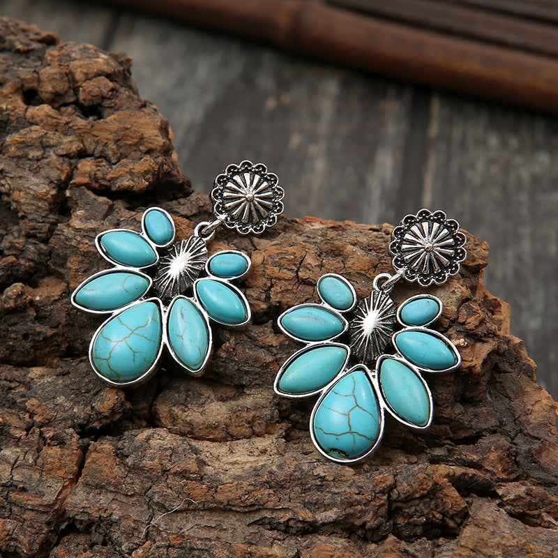 Floral Vibes with a Boho Twist