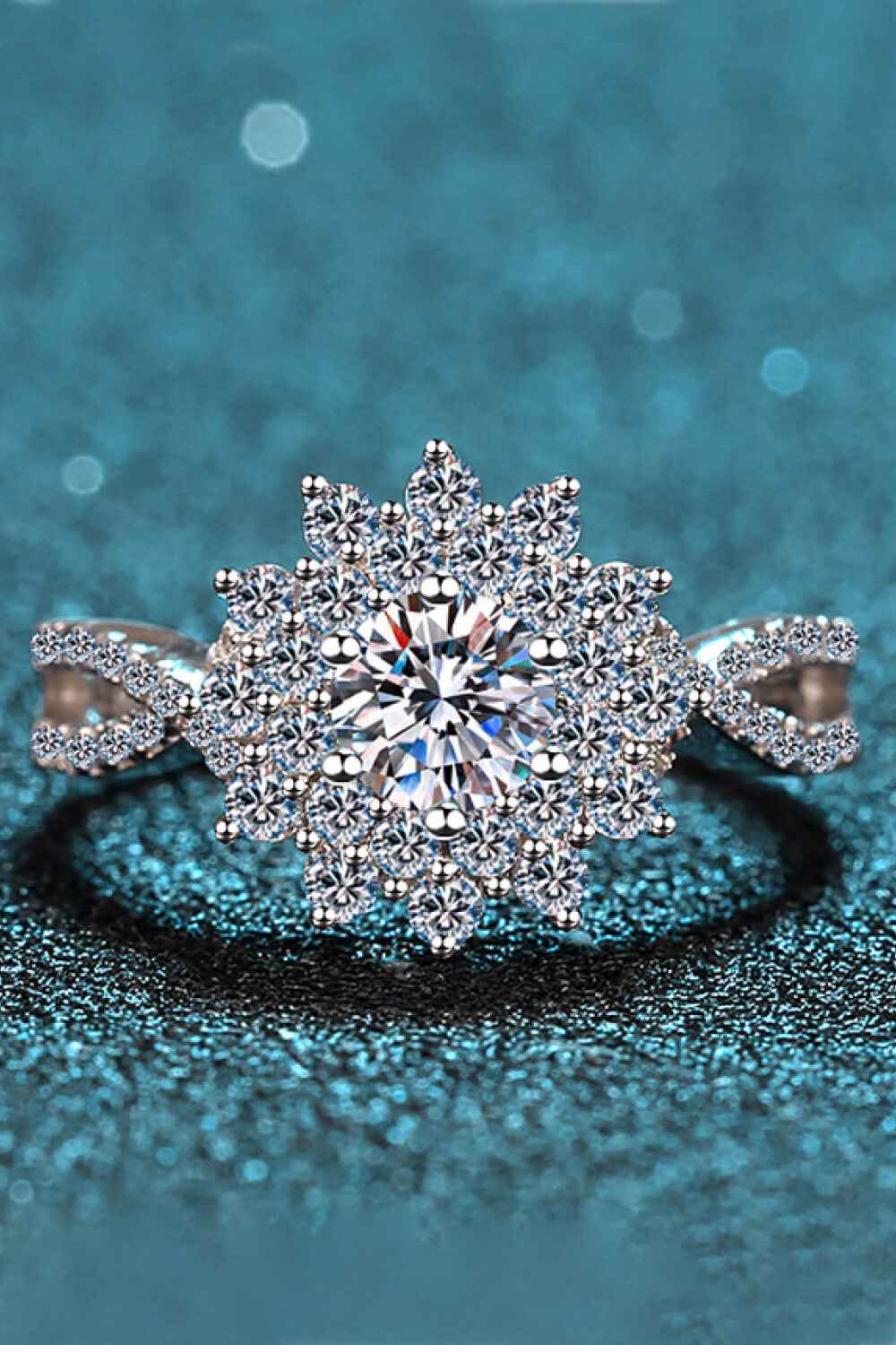 Luxury Moissanite Split Shank Jewelry