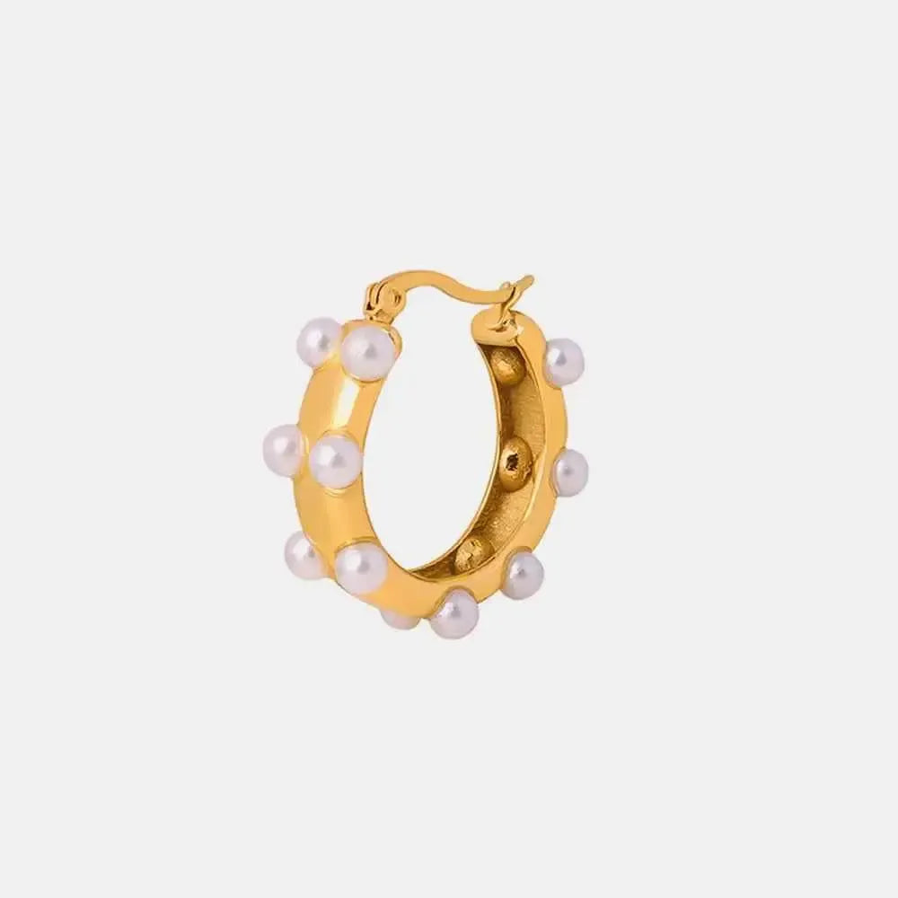 Elegant Pearl Earrings with Golden Touch