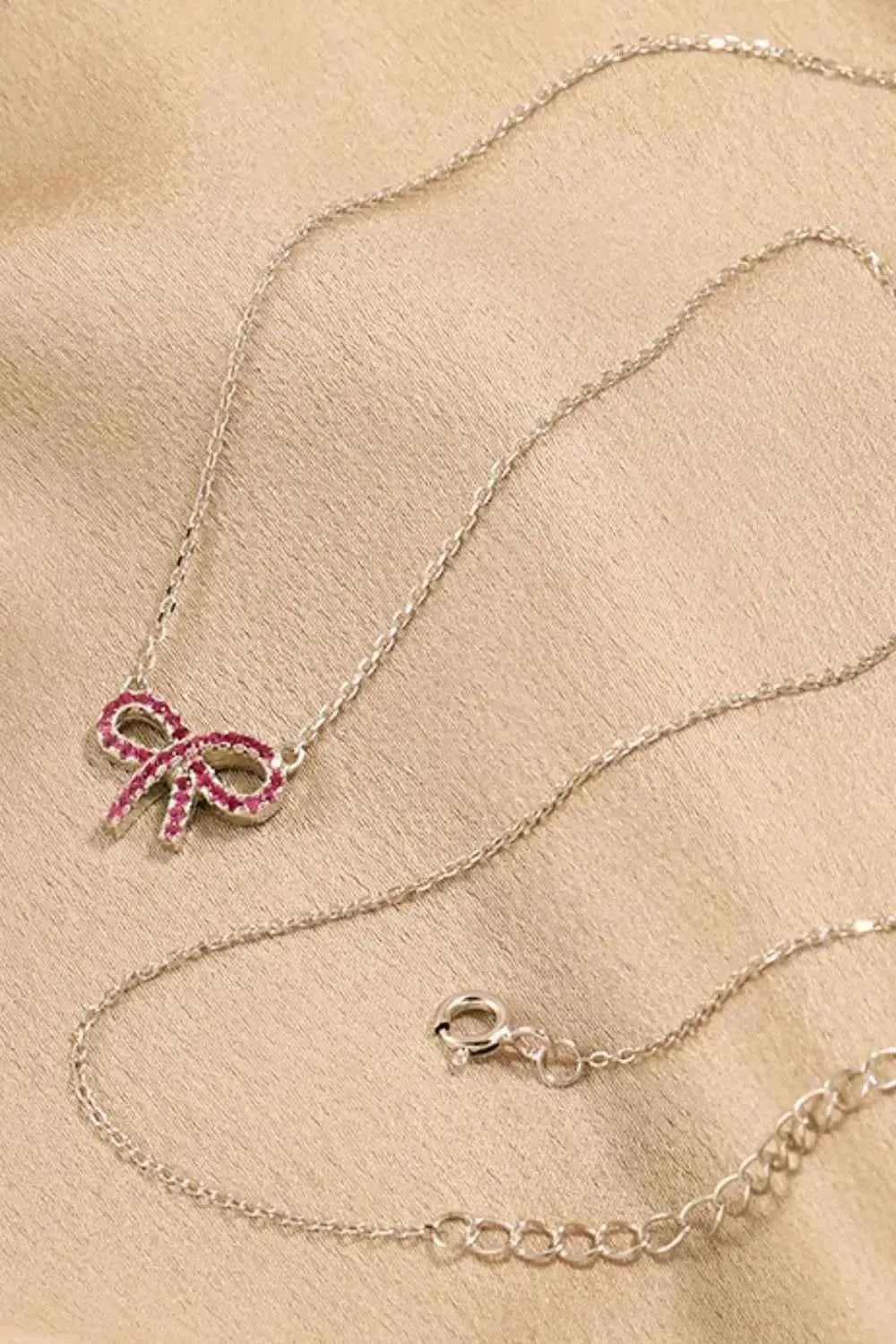 Chic Bow Necklace in Sterling Silver