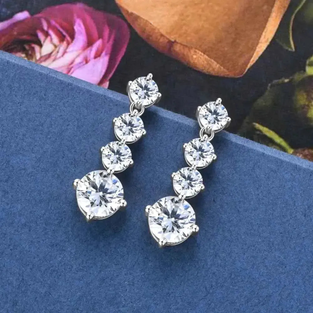 Elegant 925 Moissanite Stud Earrings