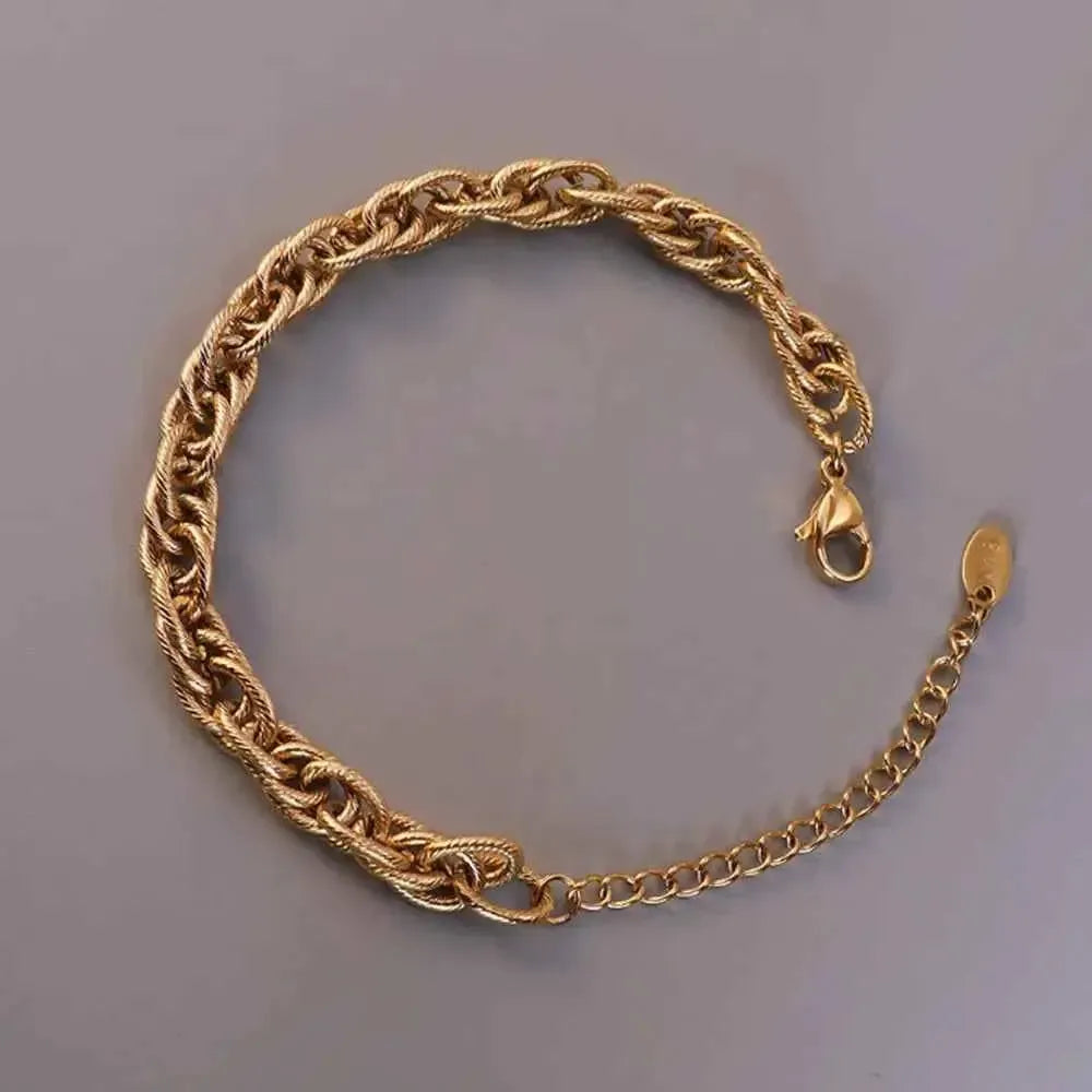 Lightweight Titanium Link Wristband