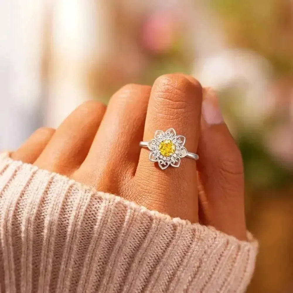 Flower Zircon Ring – Platinum 925 Silver