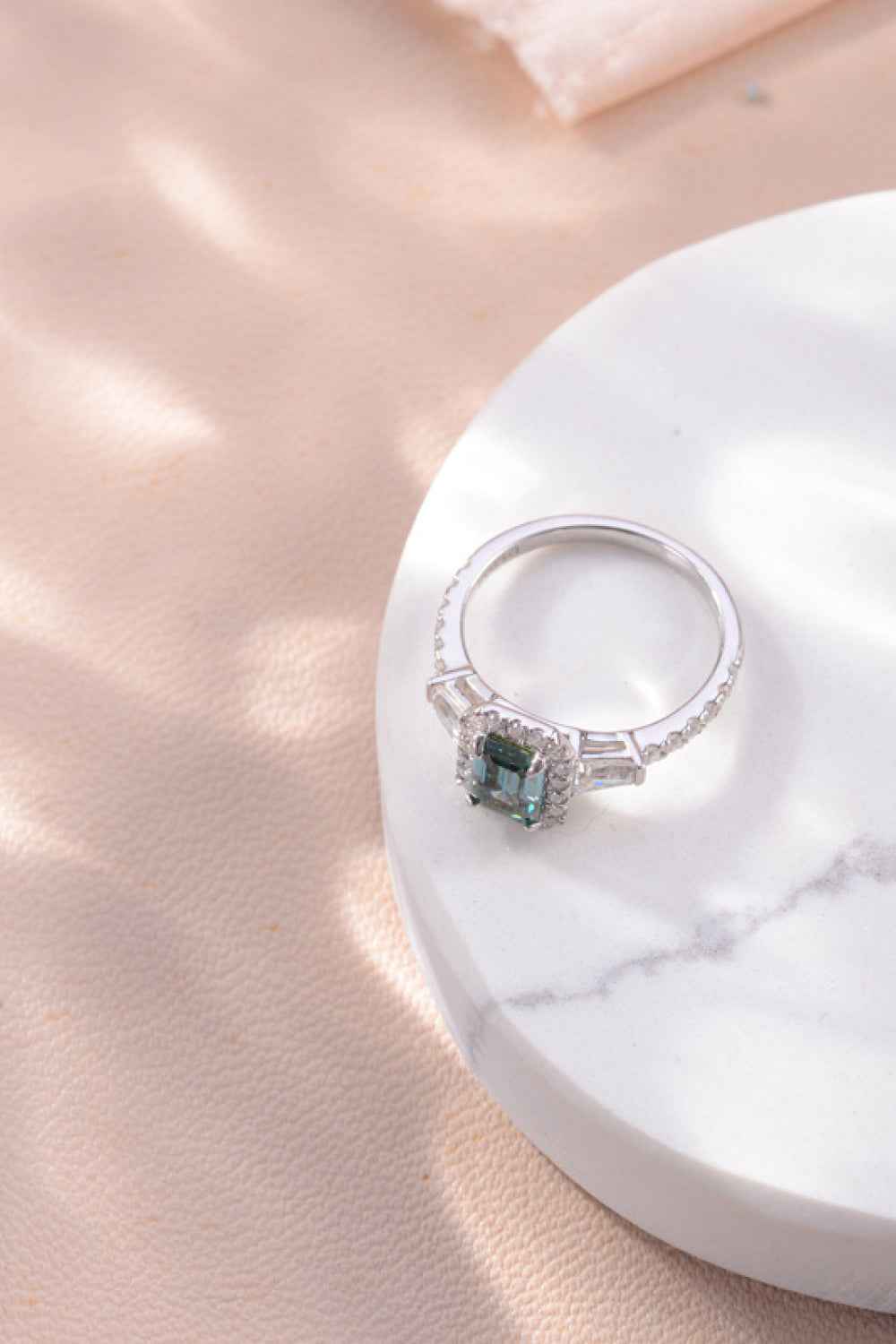 Brilliant Moissanite Ring – 1 Carat Shine