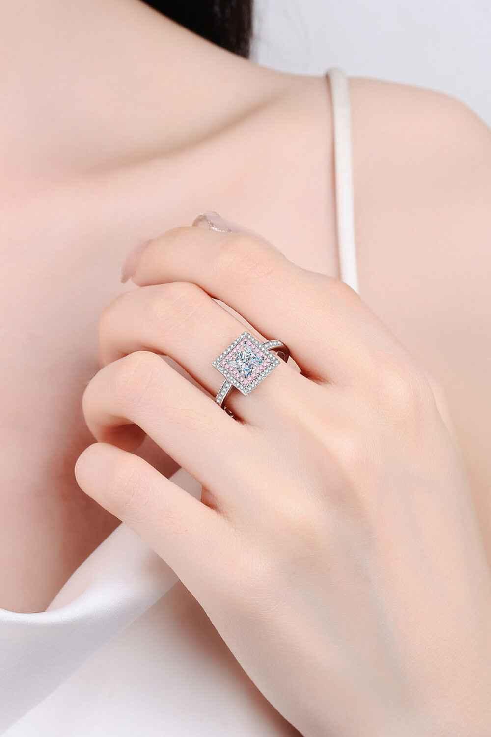 Stay Elegant Moissanite Silver Ring
